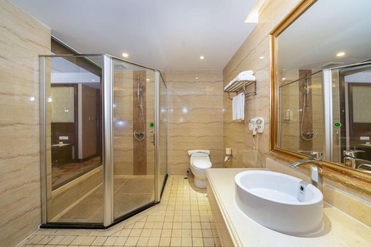 Vienna Hotel Dongguan Houjie Exhibition Center Zewnętrze zdjęcie