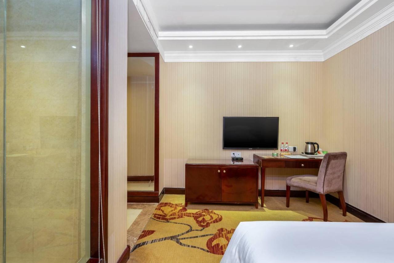 Vienna Hotel Dongguan Houjie Exhibition Center Zewnętrze zdjęcie
